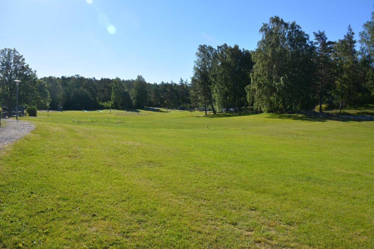 Hallestrand Vandrarhem Strömstad Exterior foto